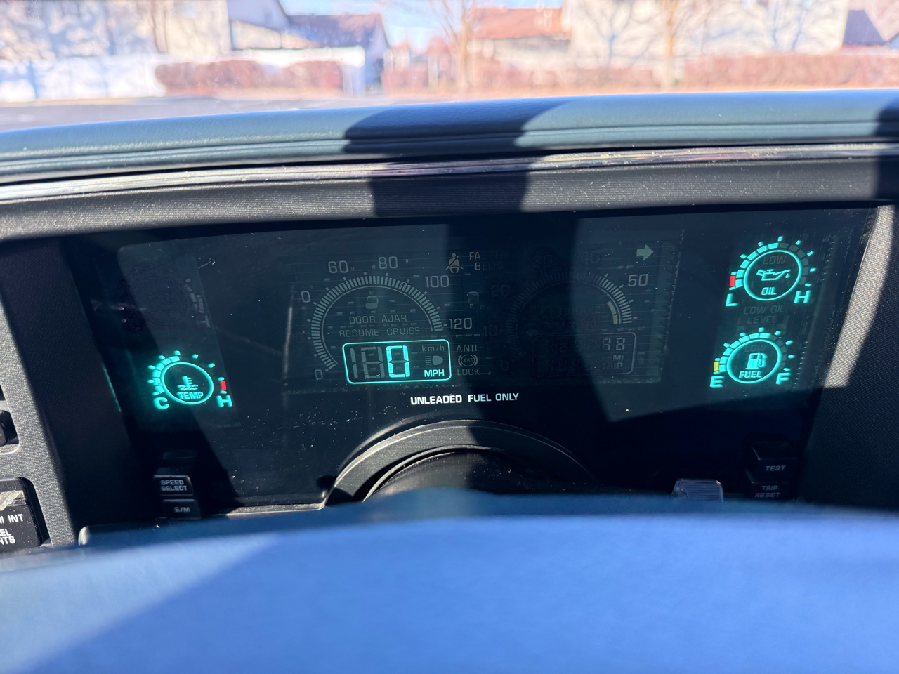 Buick Reatta 2dr Coupe 1990