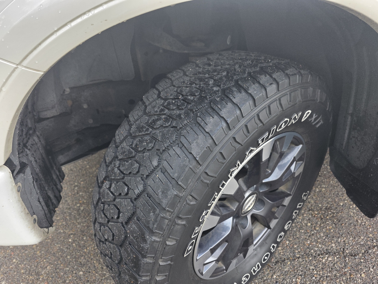 Nissan Titan 4x4 Crew Cab PRO-4X 2017