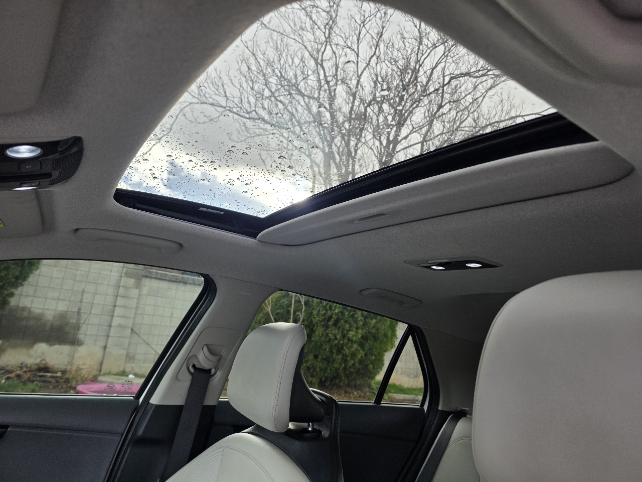 Kia Niro EX Touring FWD 2023