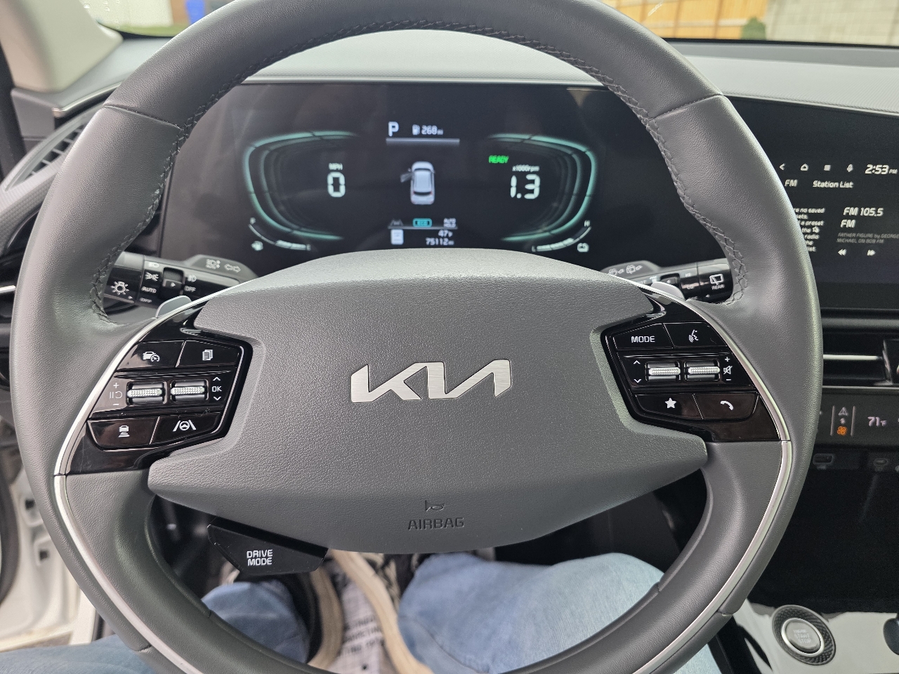 Kia Niro EX Touring FWD 2023