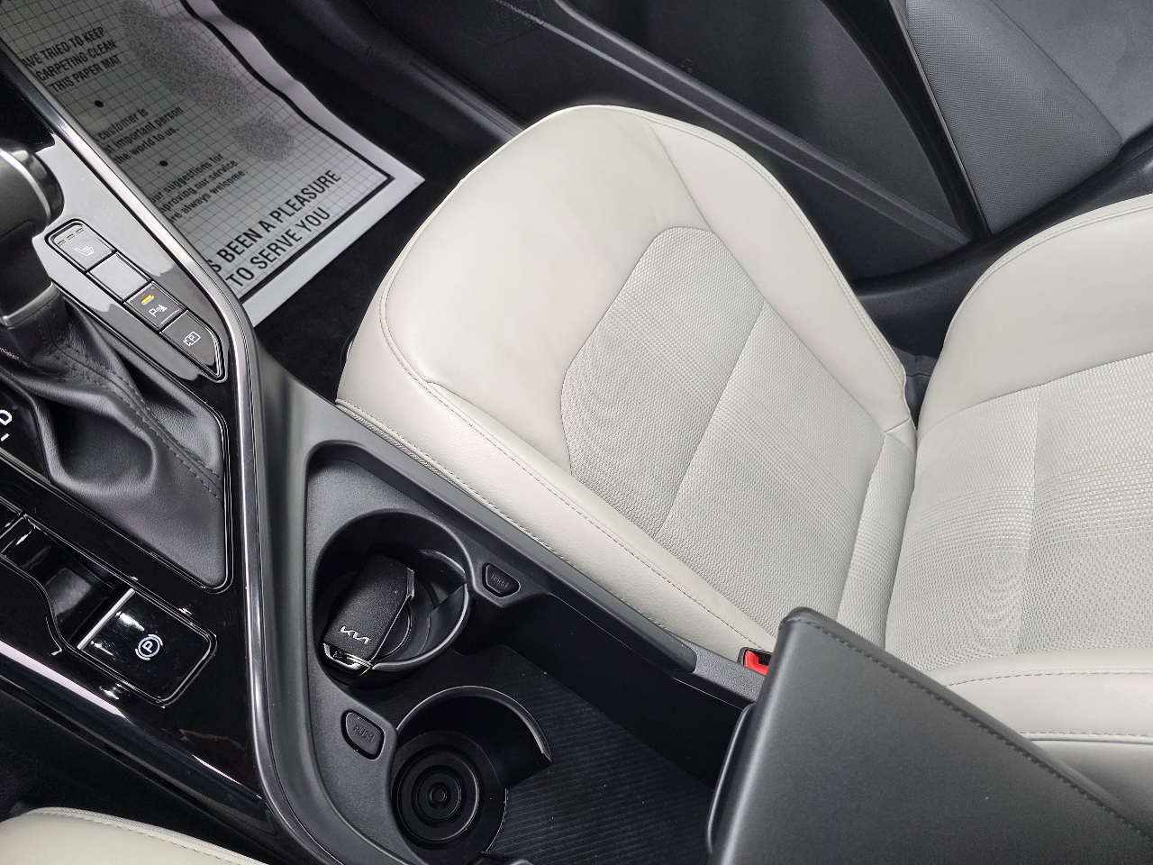 Kia Niro EX Touring FWD 2023