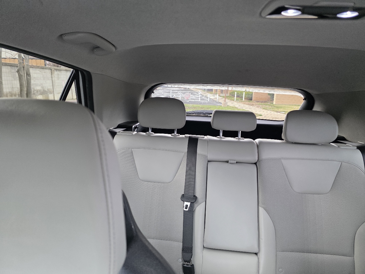 Kia Niro EX Touring FWD 2023