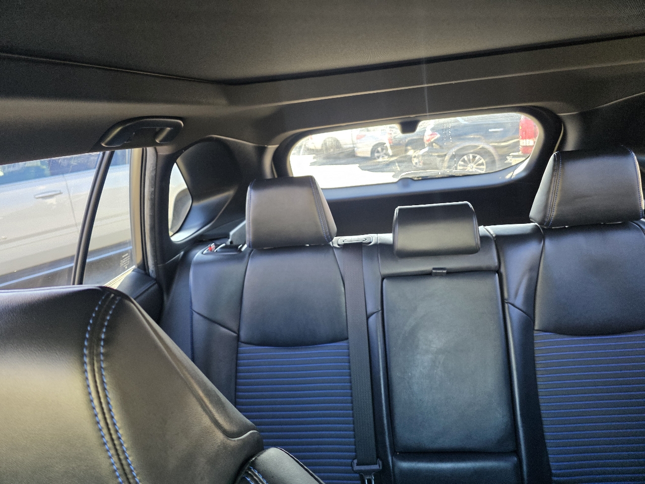 Toyota RAV4 Hybrid XSE AWD (Natl) 2020