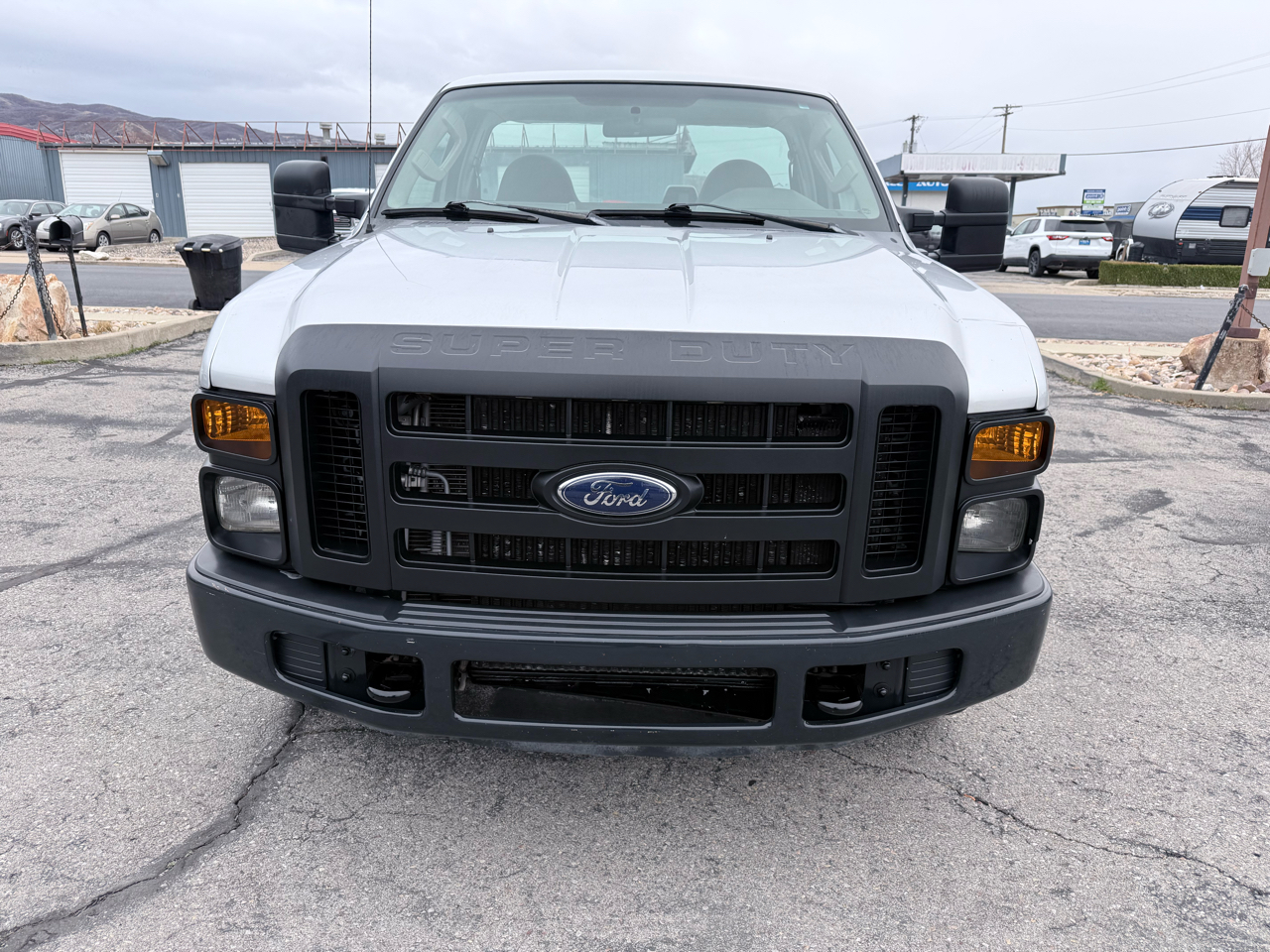 Ford Super Duty F-250 SRW 2WD Reg Cab 137" XLT 2010