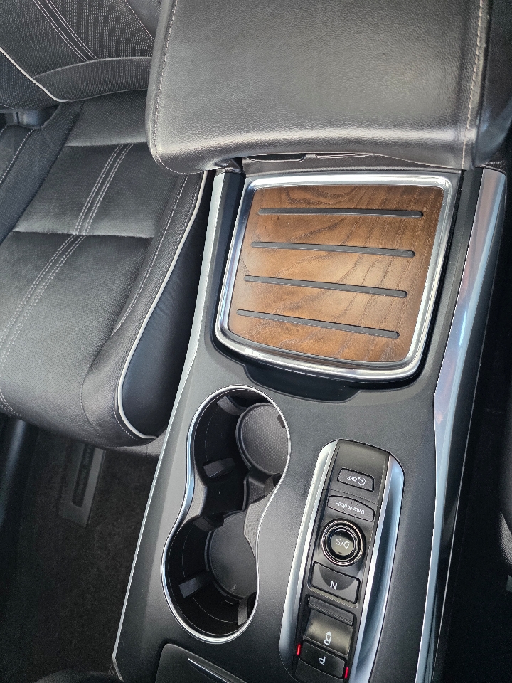 Acura MDX SH-AWD w/Advance Pkg 2018