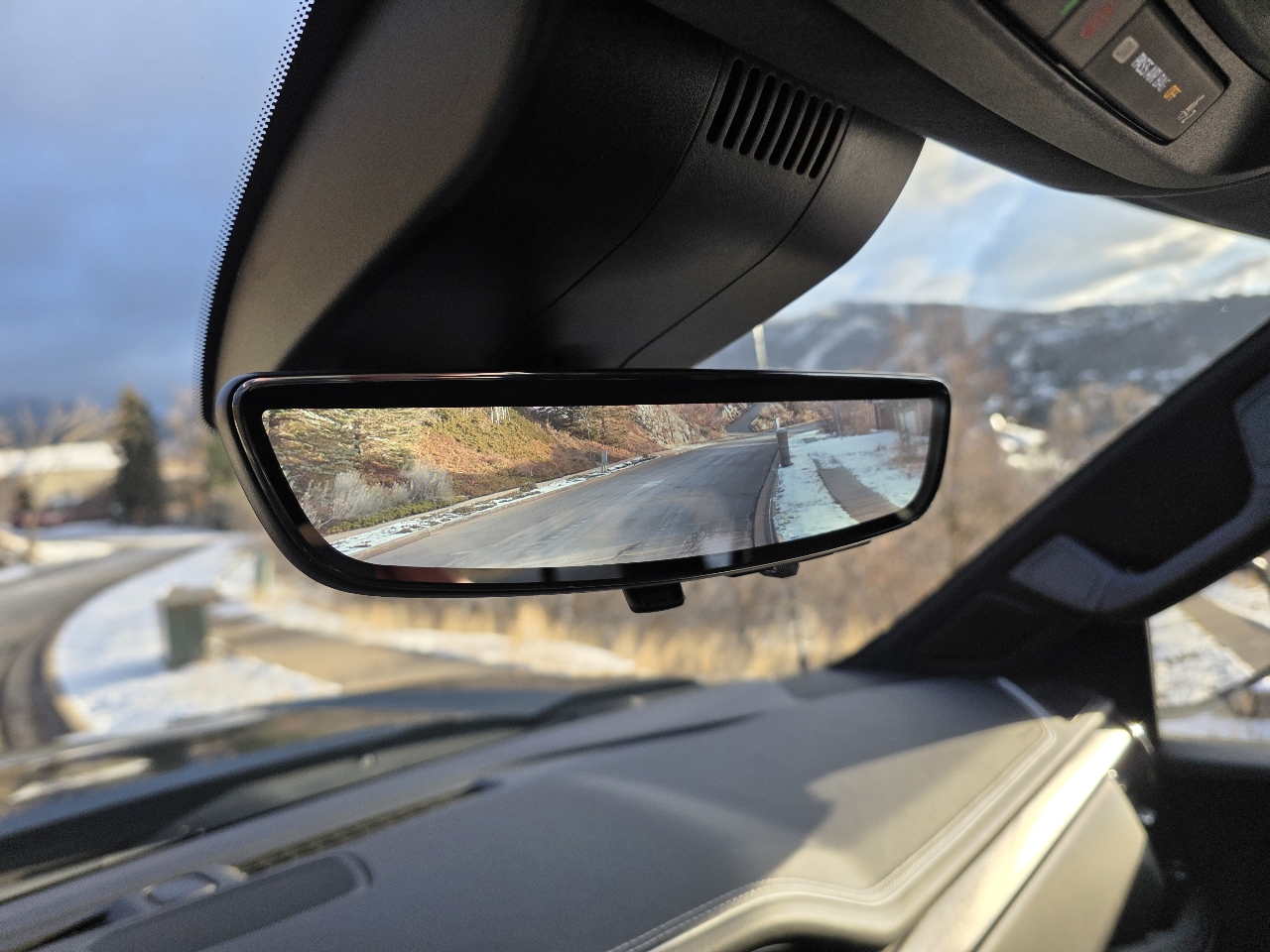 GMC Sierra 1500 4WD Crew Cab 147" AT4X 2025