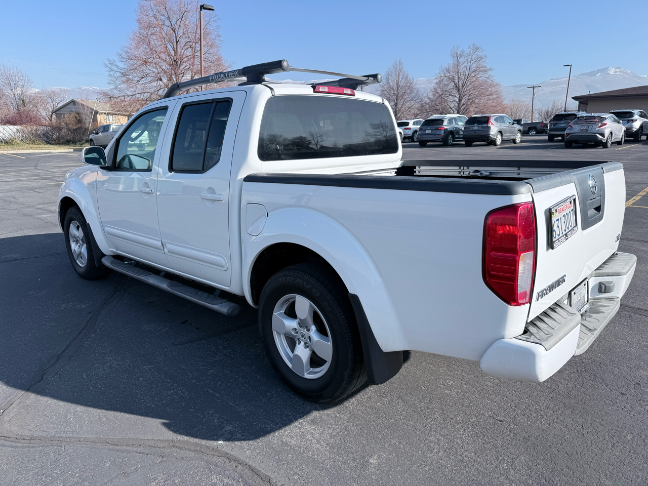 Nissan Frontier 2WD LE Crew Cab V6 Auto 2005
