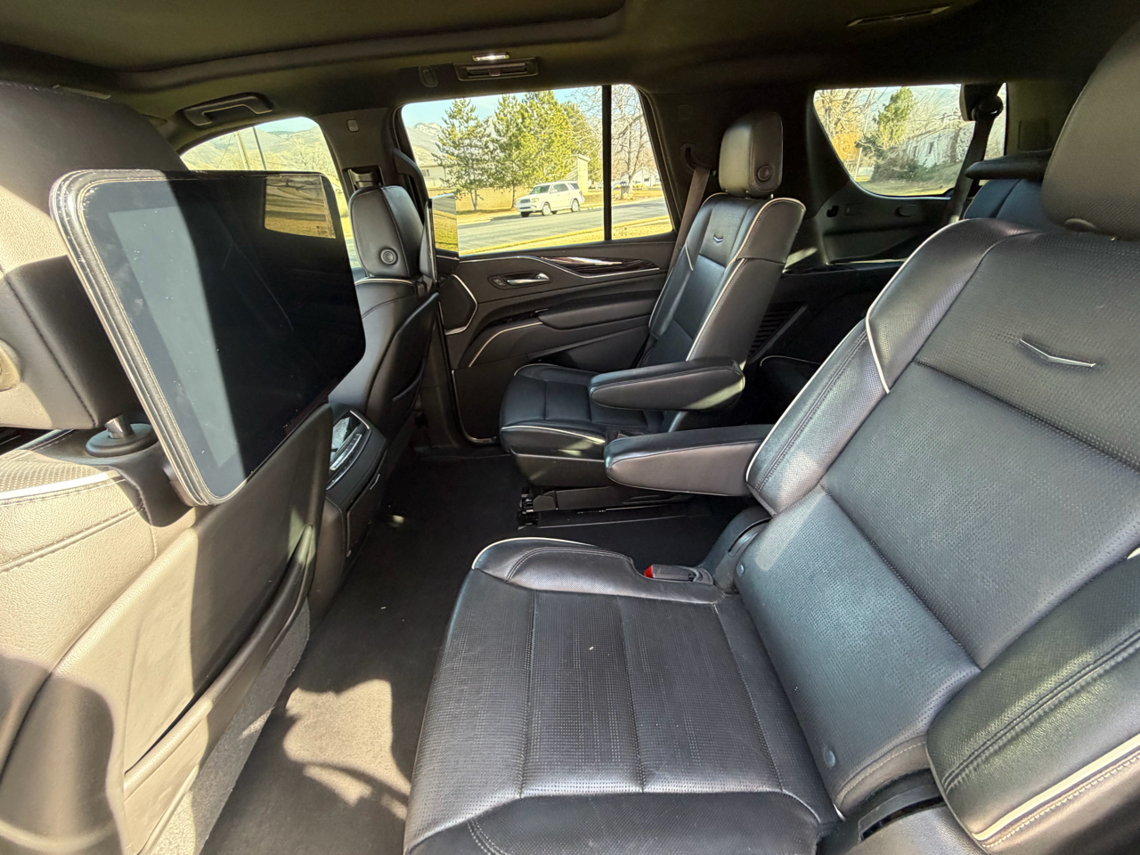 Cadillac Escalade 4WD 4dr Sport 2021