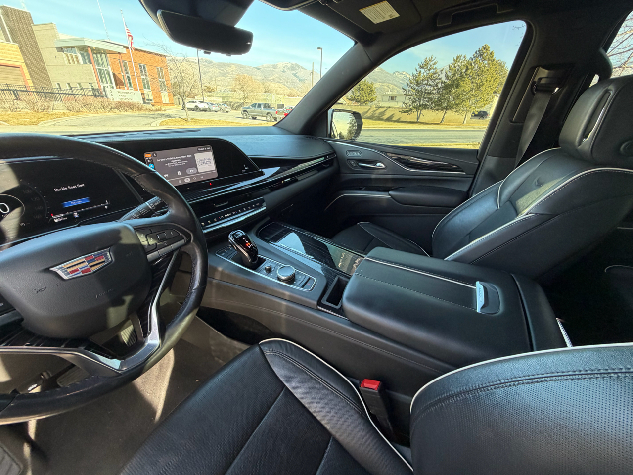 Cadillac Escalade 4WD 4dr Sport 2021