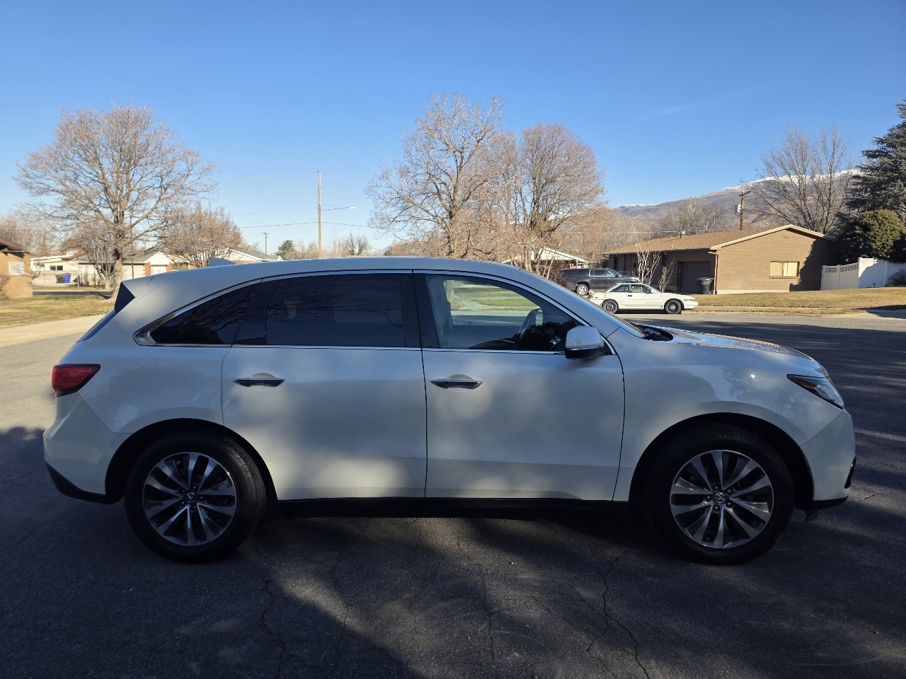 Acura MDX FWD 4dr Tech Pkg 2015
