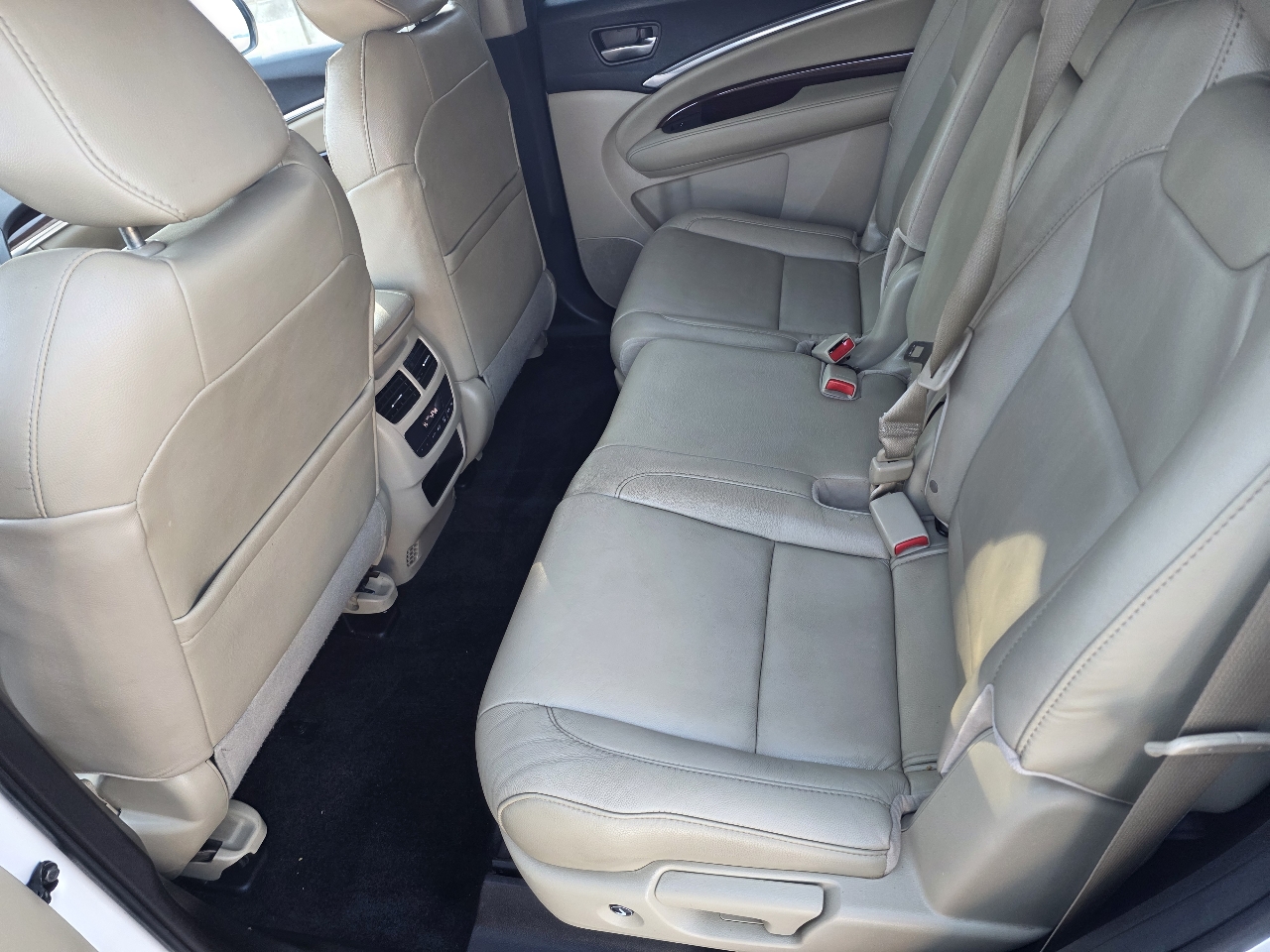 Acura MDX FWD 4dr Tech Pkg 2015