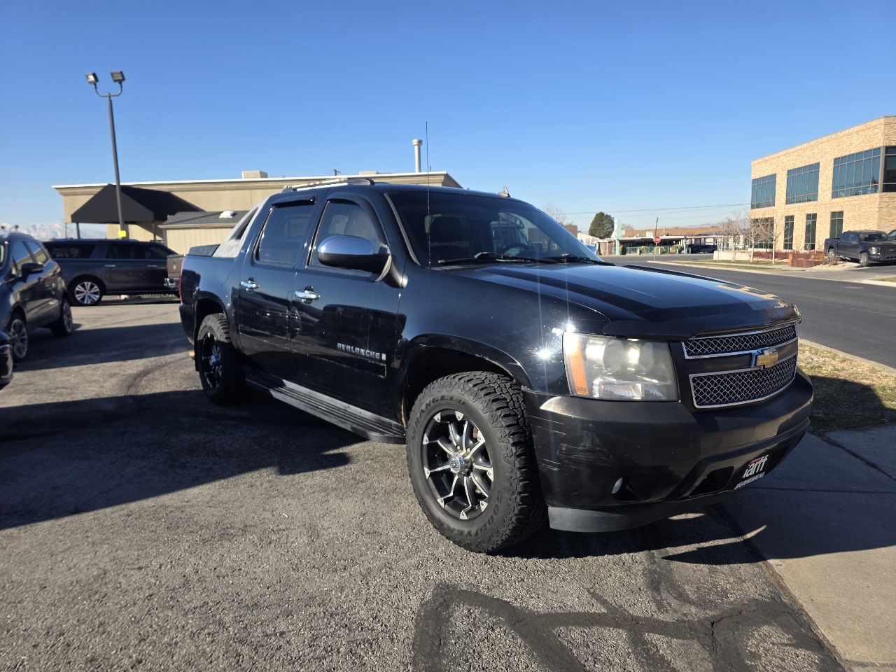 2008 Chevrolet Avalanche 4WD Crew Cab 130" LT w/2LT