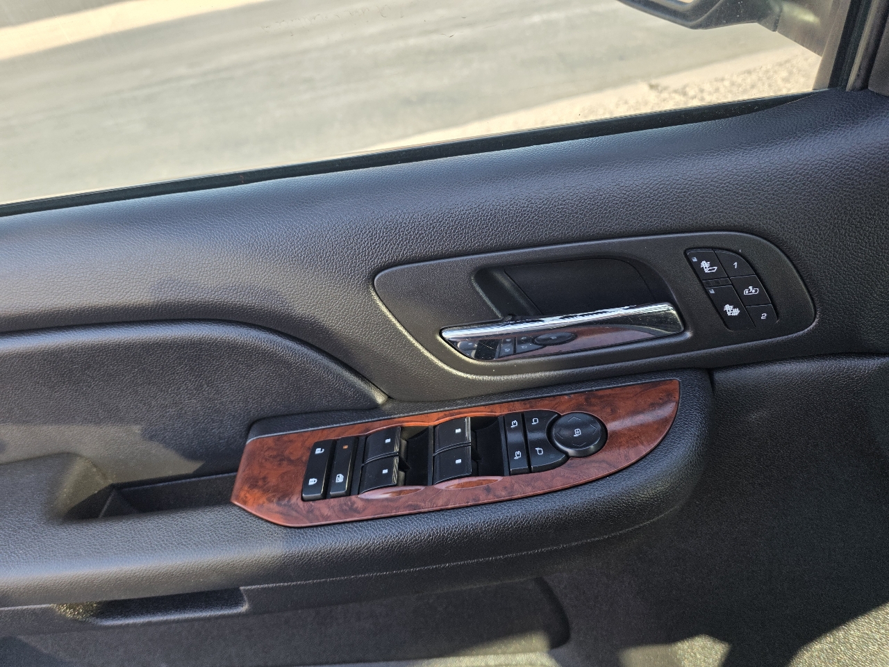 Chevrolet Avalanche 4WD Crew Cab 130" LT w/2LT 2008