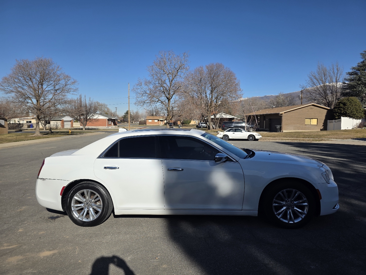 Chrysler 300 4dr Sdn 300C RWD 2016