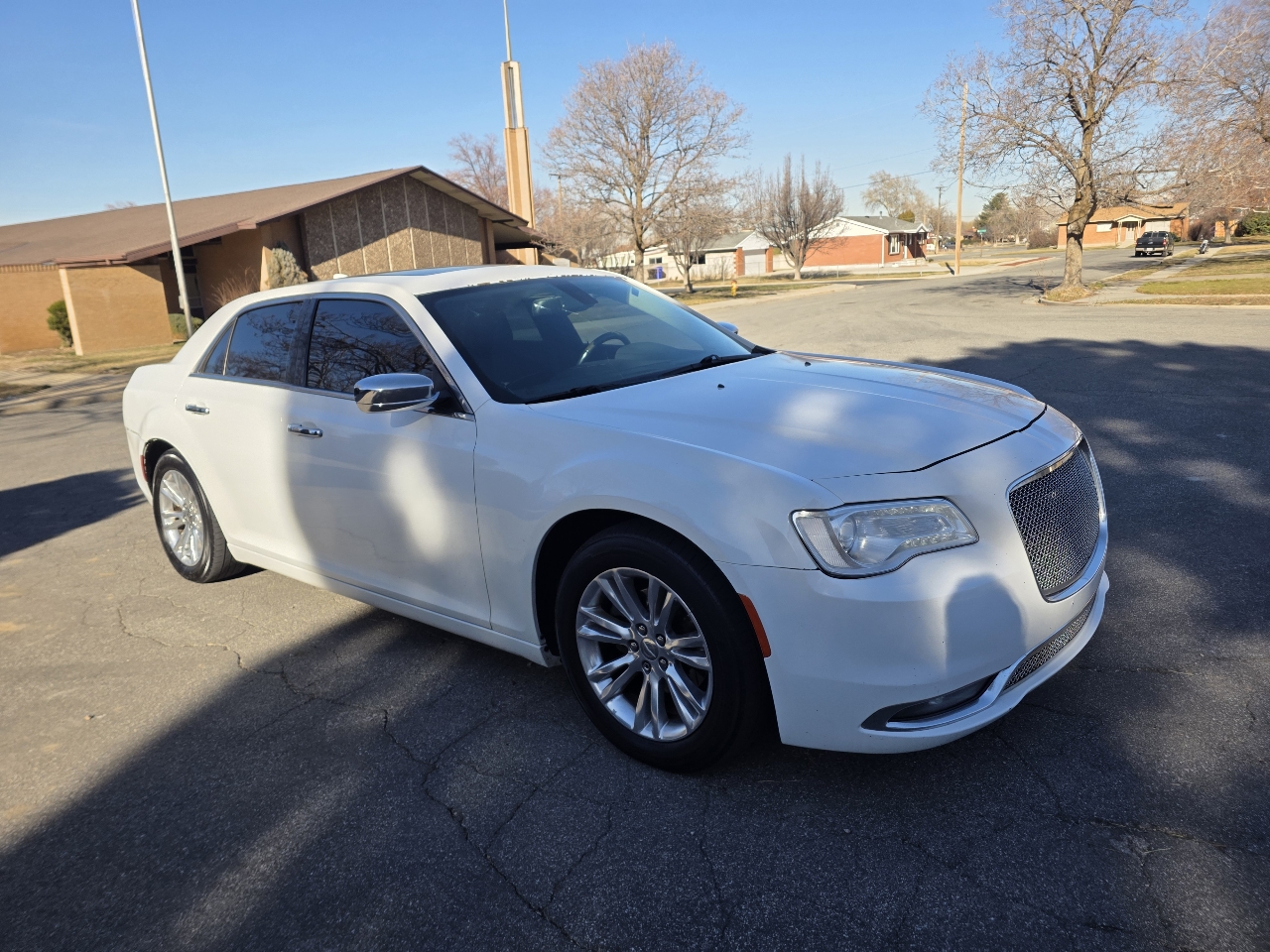 Chrysler 300 4dr Sdn 300C RWD 2016