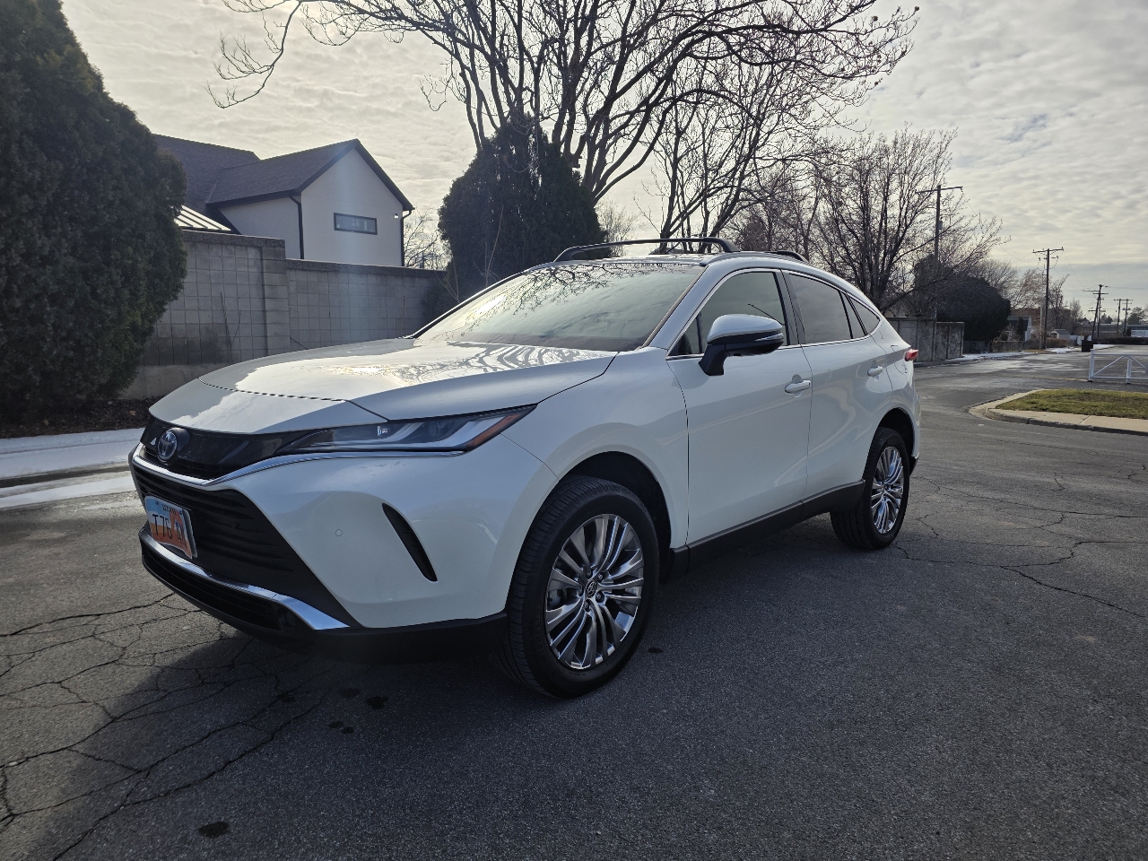 2022 Toyota Venza XLE 4D SUV AWD V6