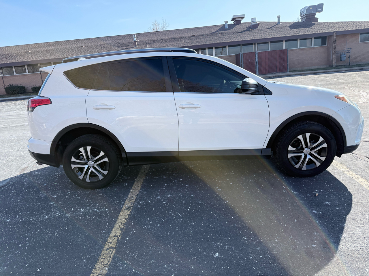 Toyota RAV4 LE 2017