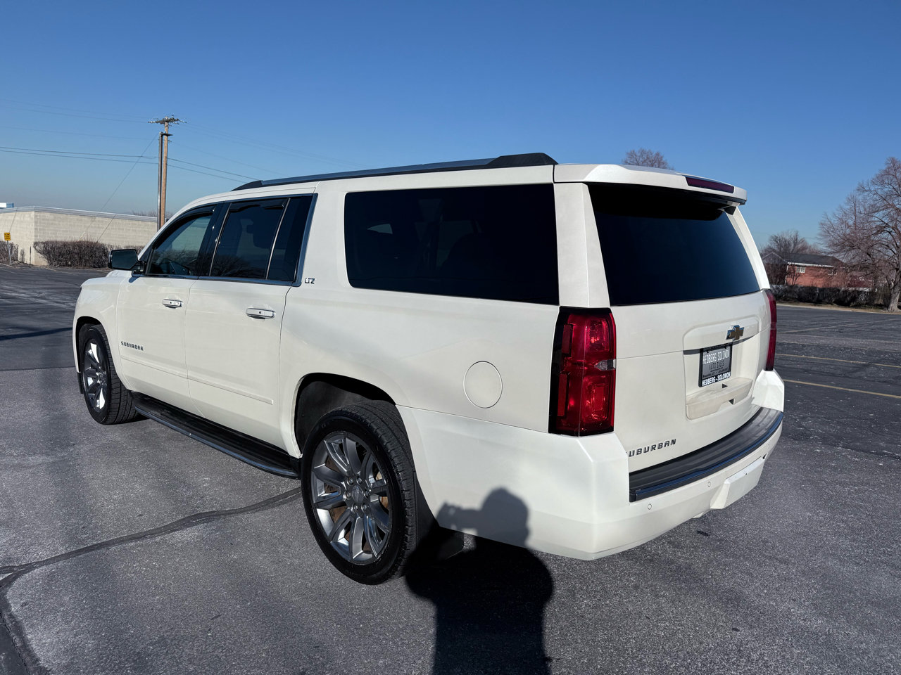 Chevrolet Suburban 4WD 4dr LTZ 2015