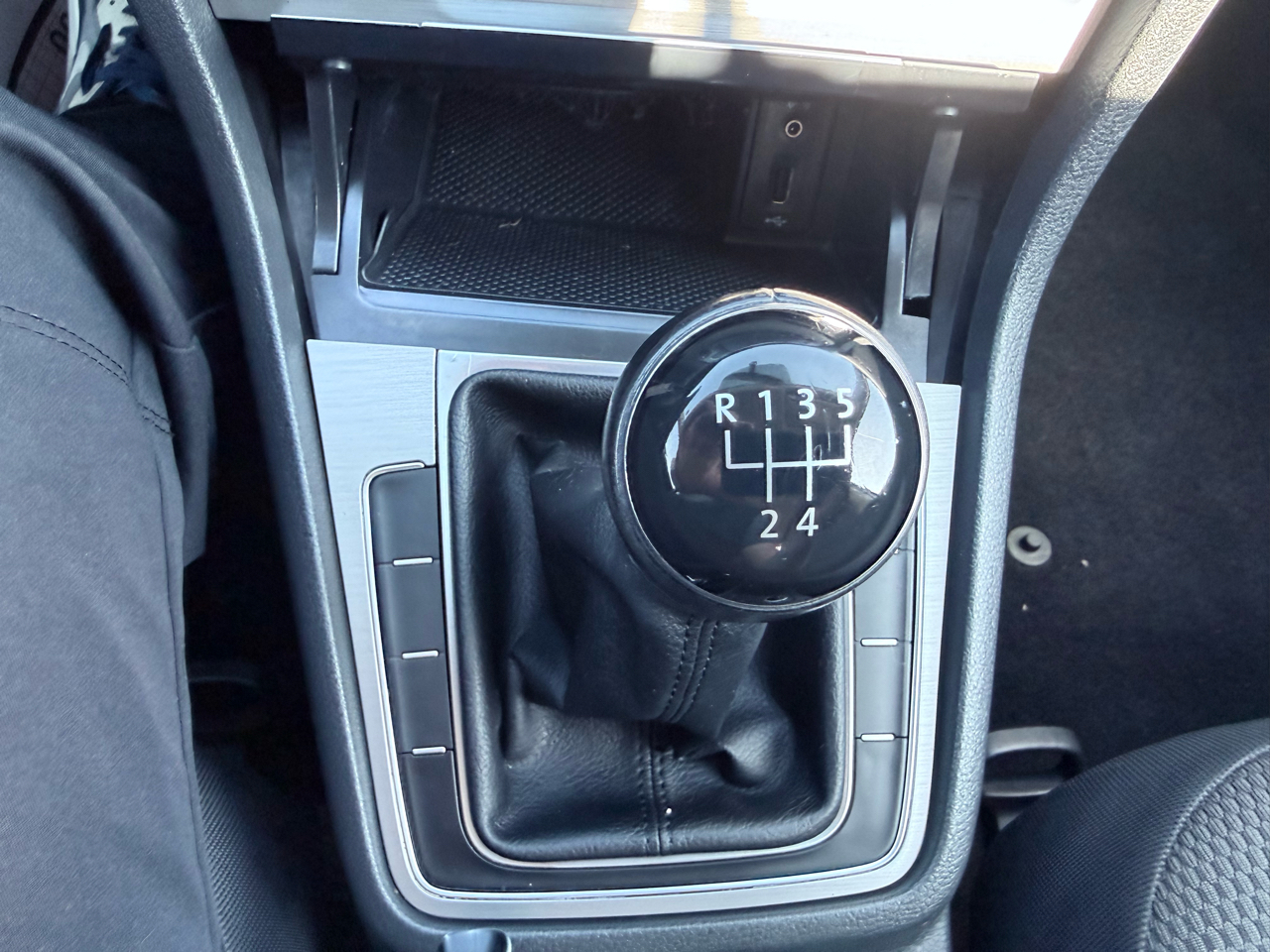 Volkswagen Golf 4dr HB Man TSI S 2016