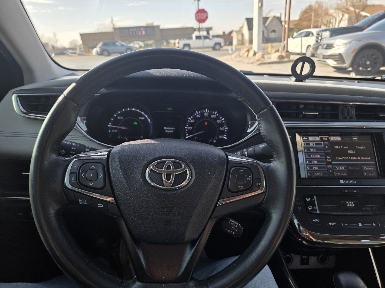 Toyota Avalon Hybrid 4dr Sdn XLE Touring (Natl) 2014