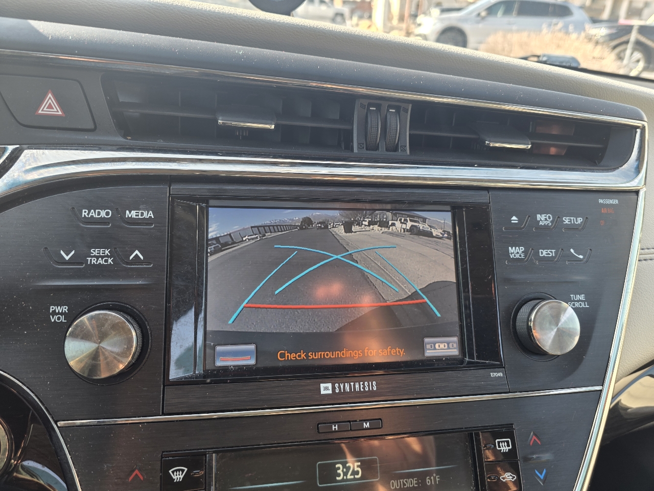 Toyota Avalon Hybrid 4dr Sdn XLE Touring (Natl) 2014