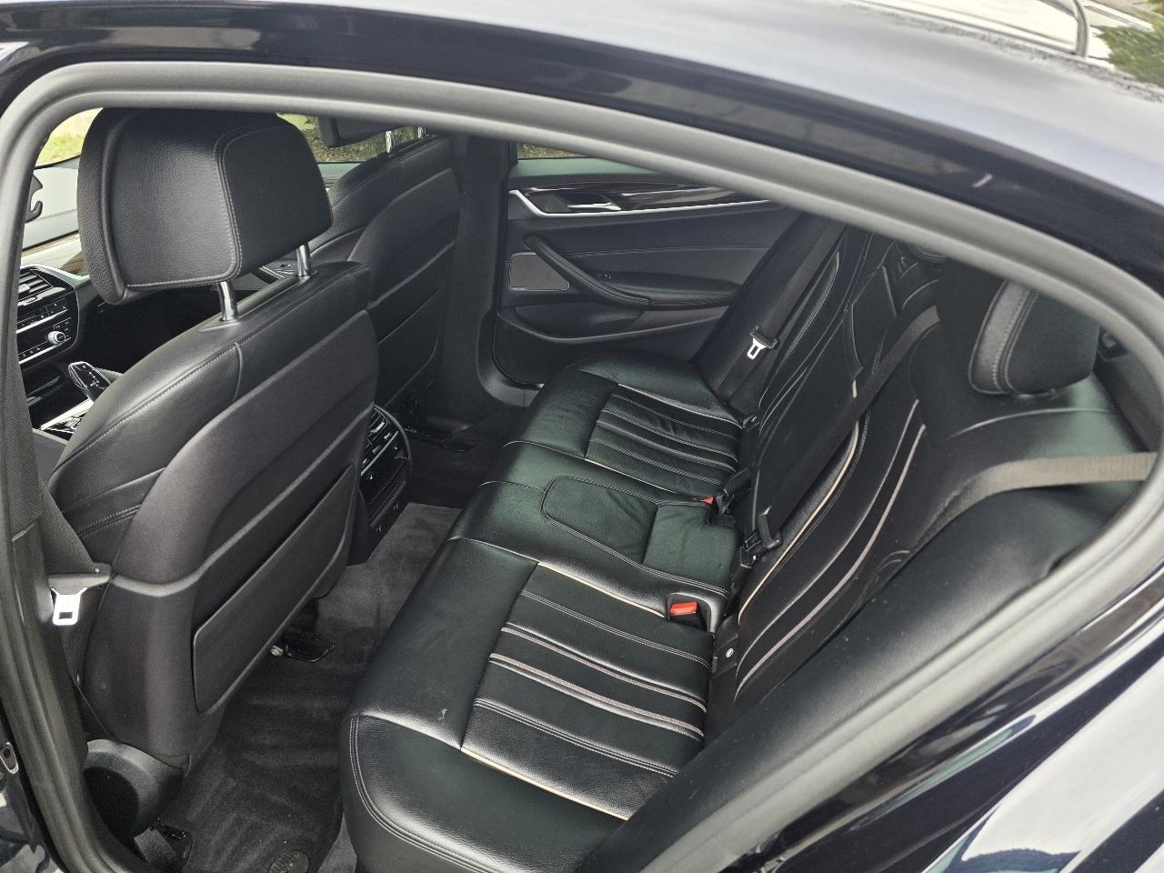 BMW 5 Series M550i xDrive Sedan 2018