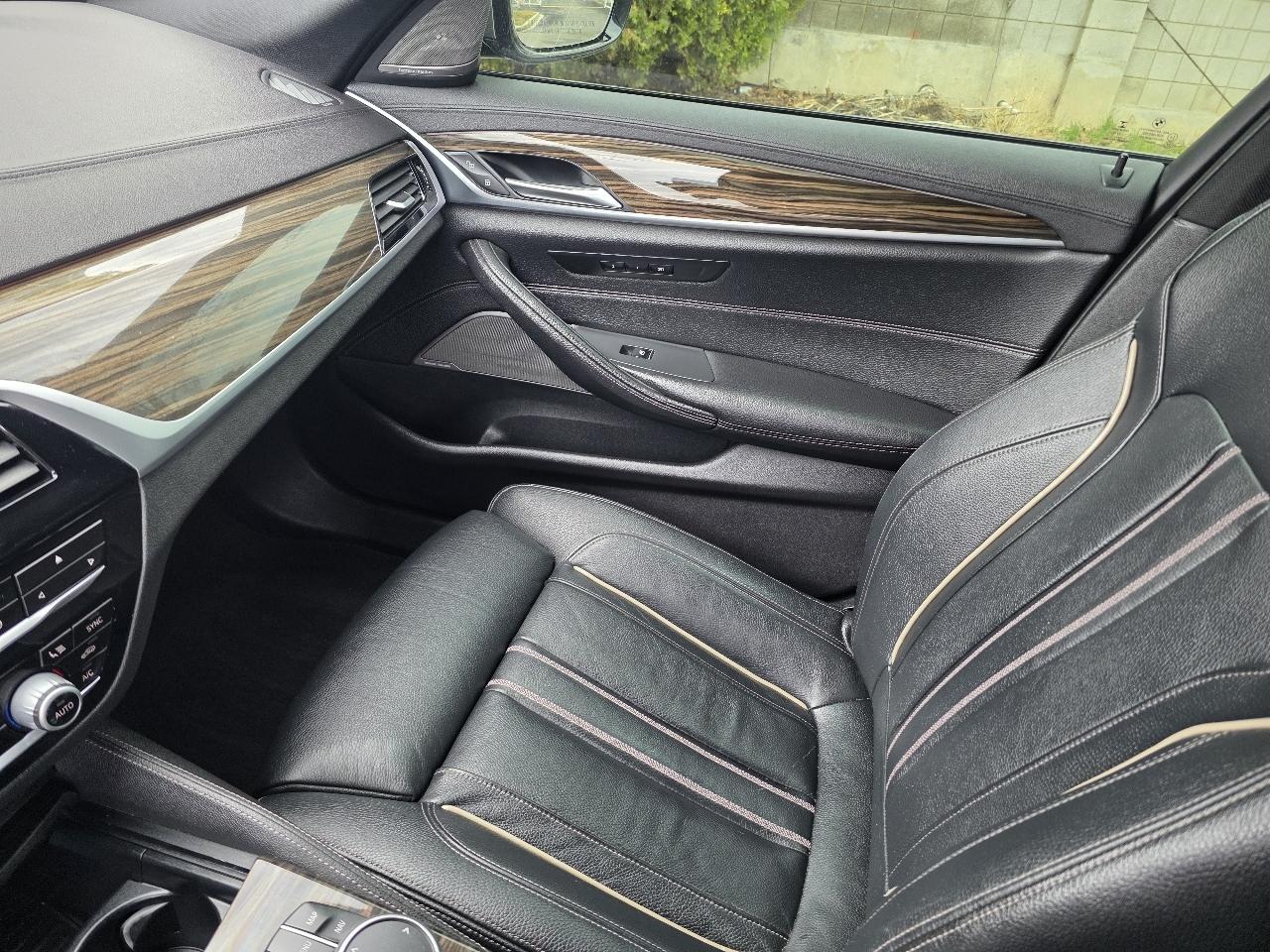 BMW 5 Series M550i xDrive Sedan 2018