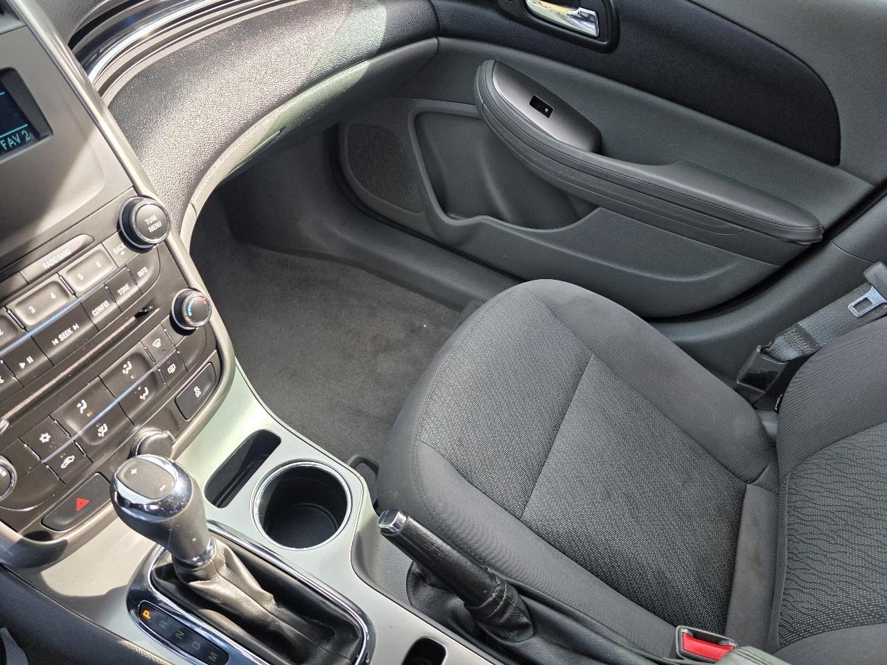 Chevrolet Malibu 4dr Sdn LS w/1LS 2015