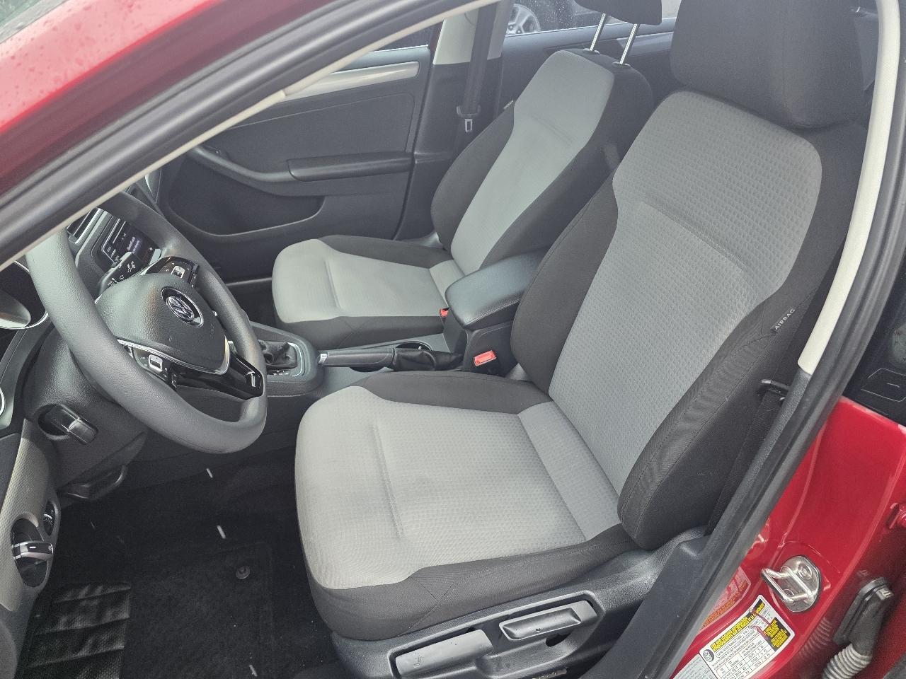 Volkswagen Jetta 1.4T S Auto 2017