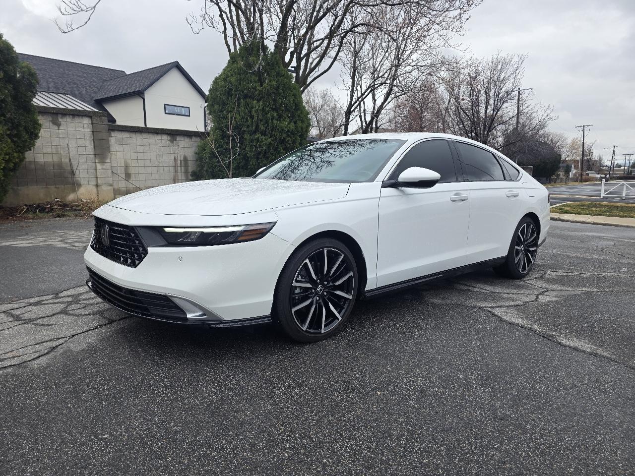 Honda Accord Hybrid Touring Sedan 2023