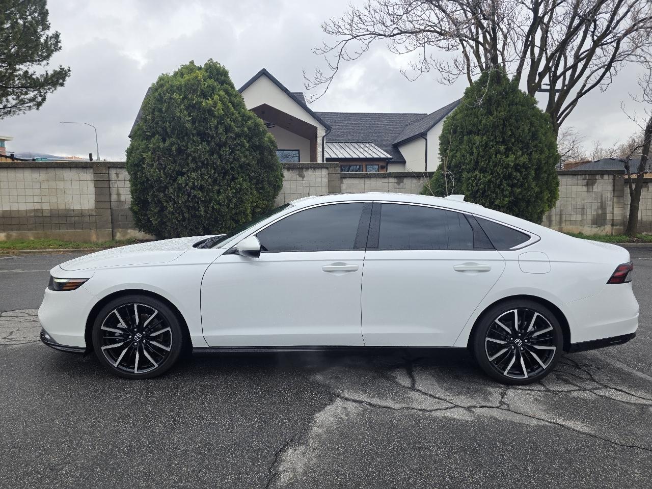 Honda Accord Hybrid Touring Sedan 2023