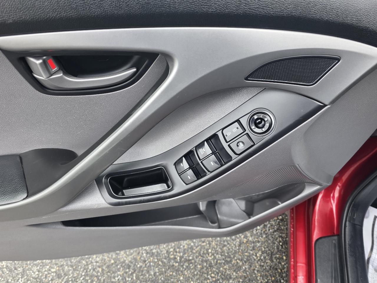 Hyundai Elantra 4dr Sdn Auto SE (Alabama Plant) 2016