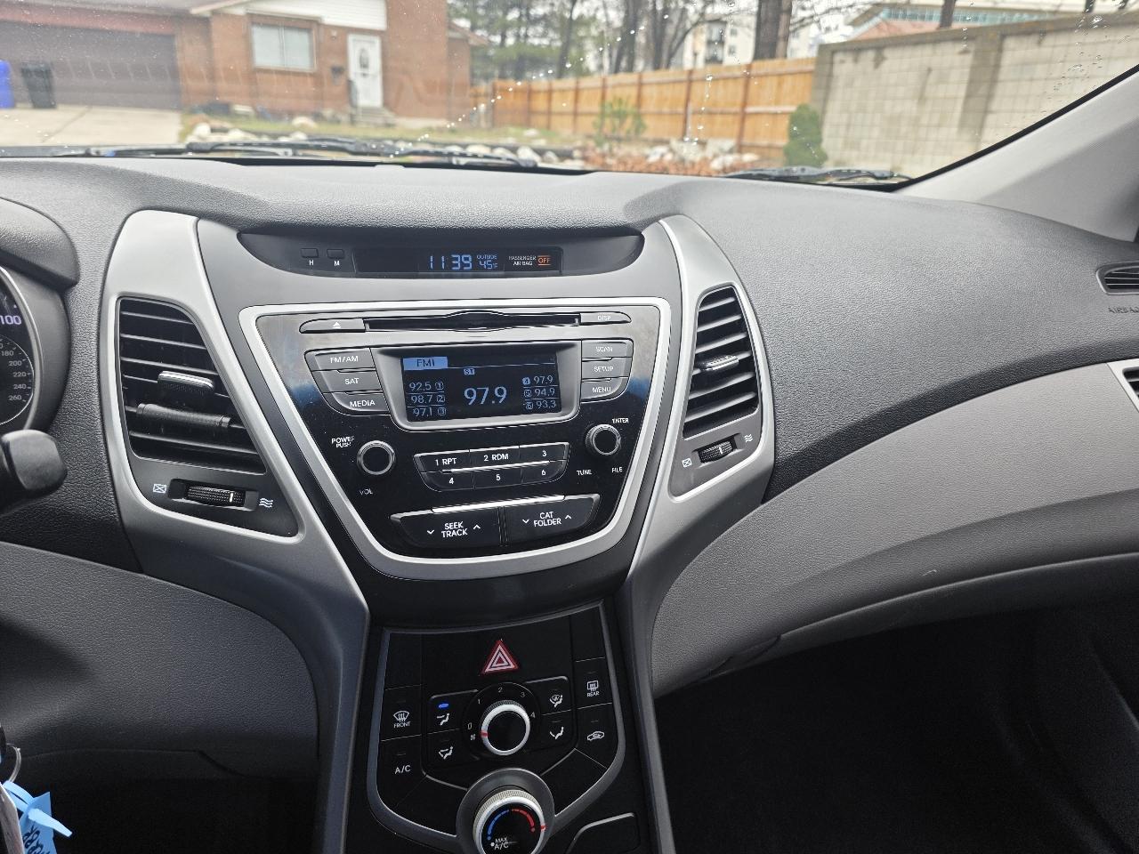 Hyundai Elantra 4dr Sdn Auto SE (Alabama Plant) 2016