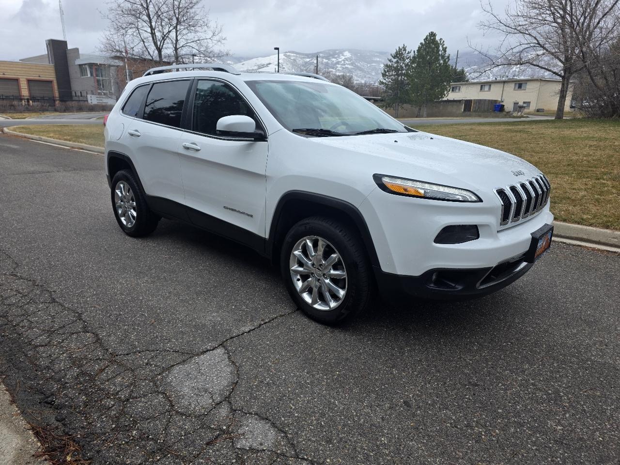 Jeep Cherokee 4WD 4dr Limited 2016