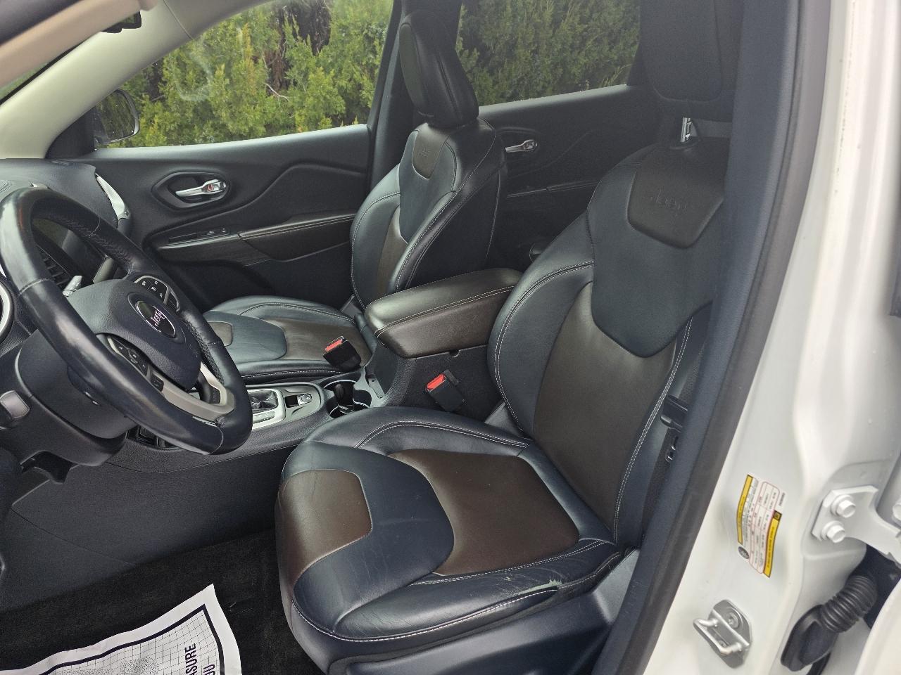 Jeep Cherokee 4WD 4dr Limited 2016