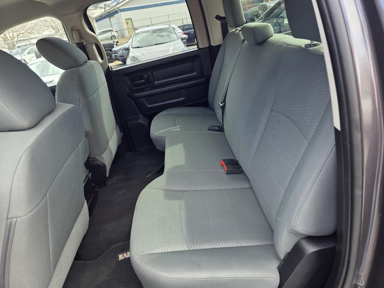 RAM 1500 4WD Crew Cab 149" Tradesman 2016