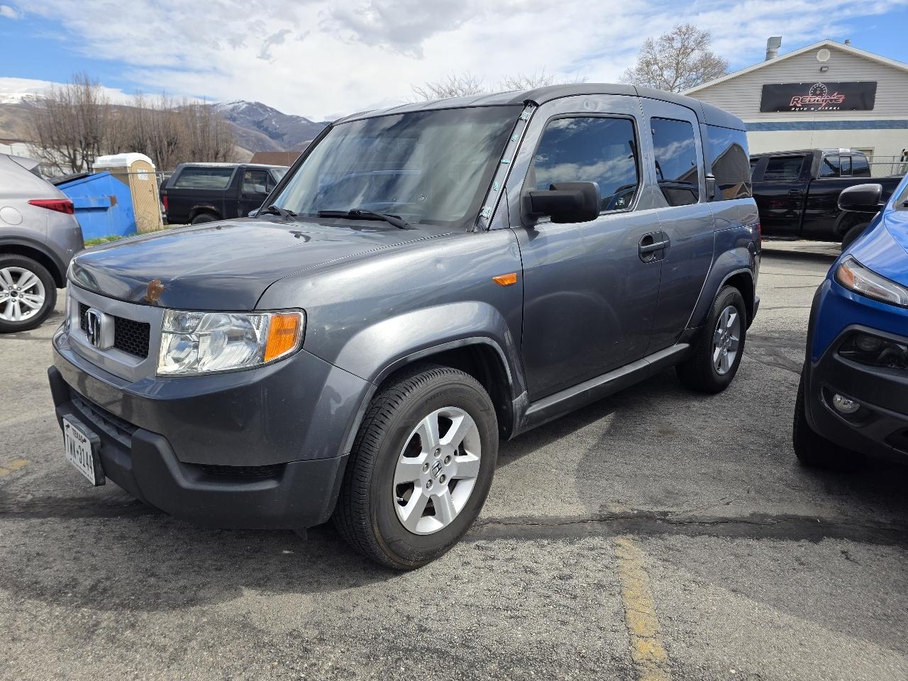 Honda Element 2WD 5dr EX 2011