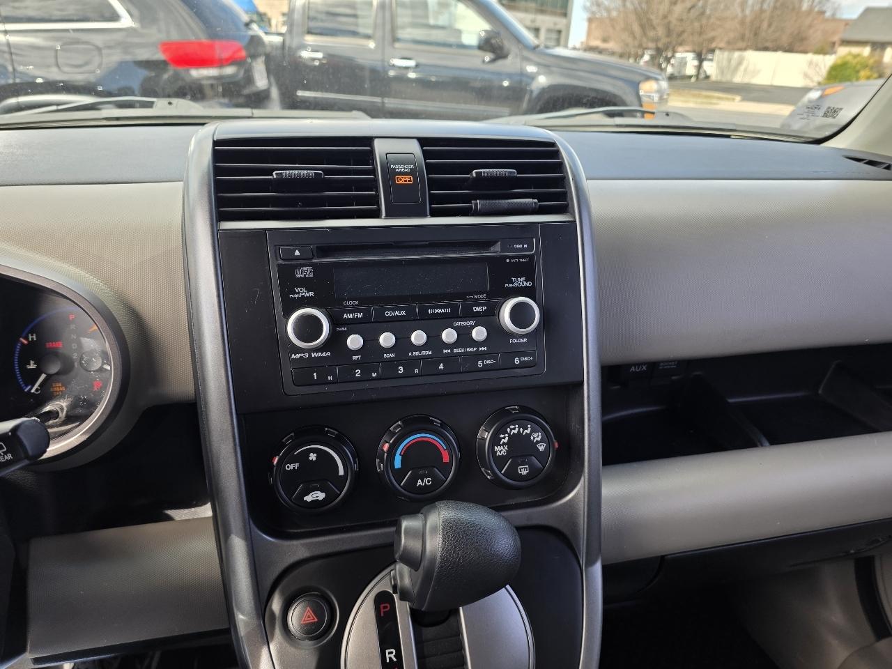 Honda Element 2WD 5dr EX 2011