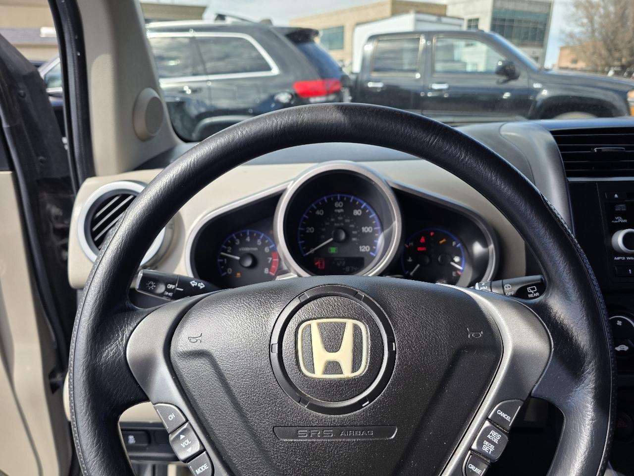 Honda Element 2WD 5dr EX 2011