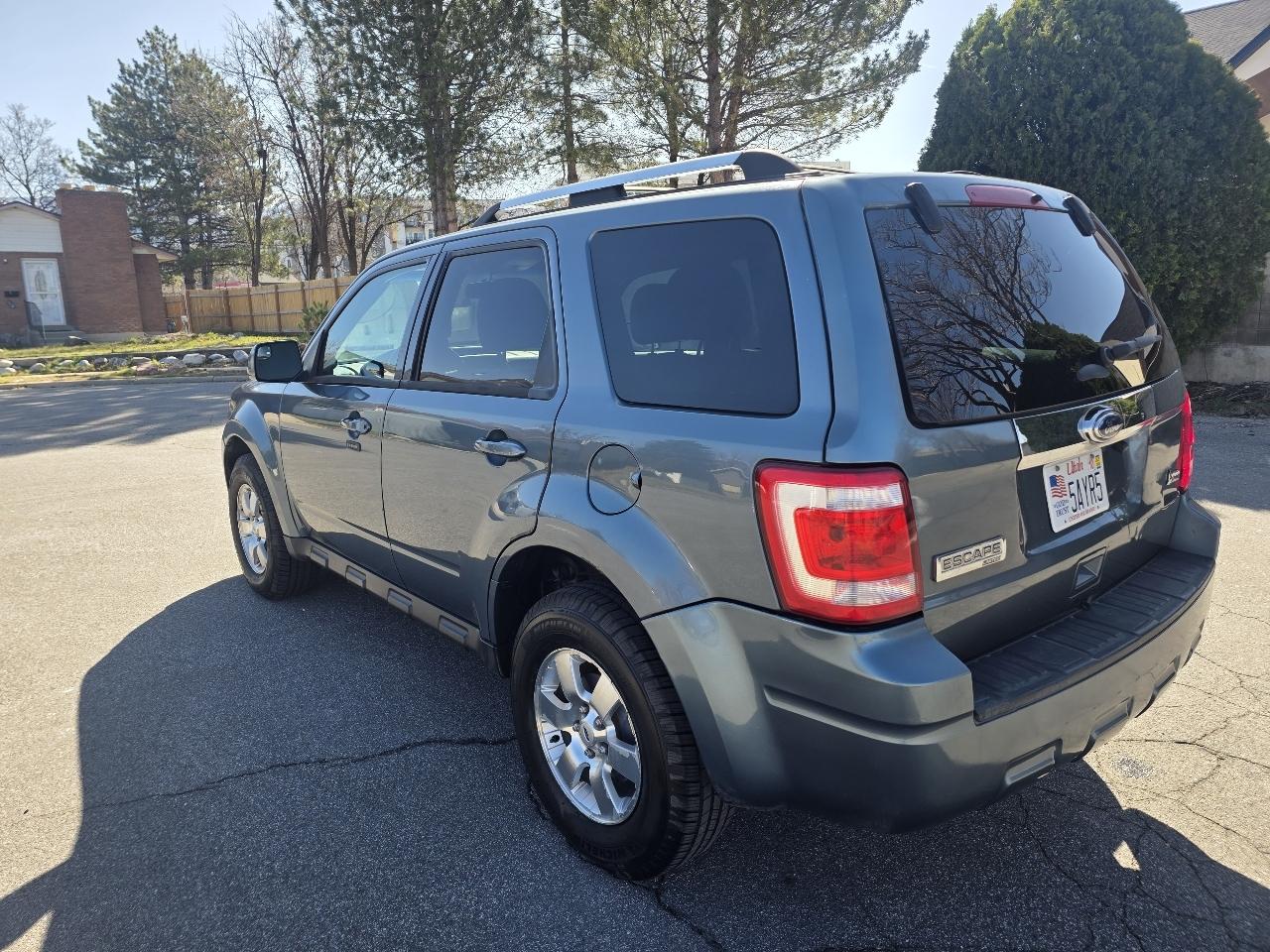 Ford Escape 4WD 4dr Limited 2011