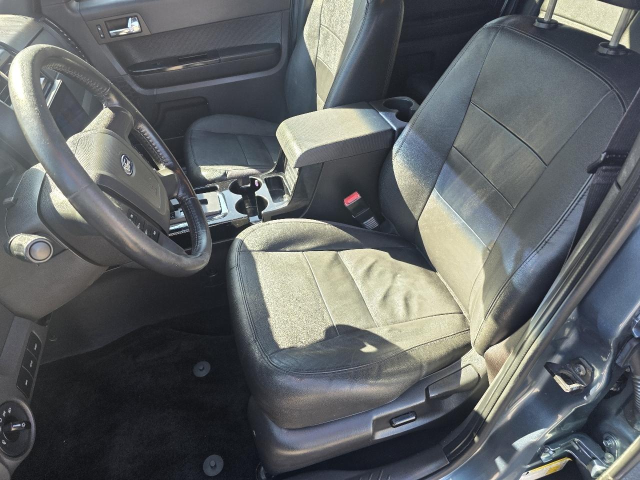 Ford Escape 4WD 4dr Limited 2011