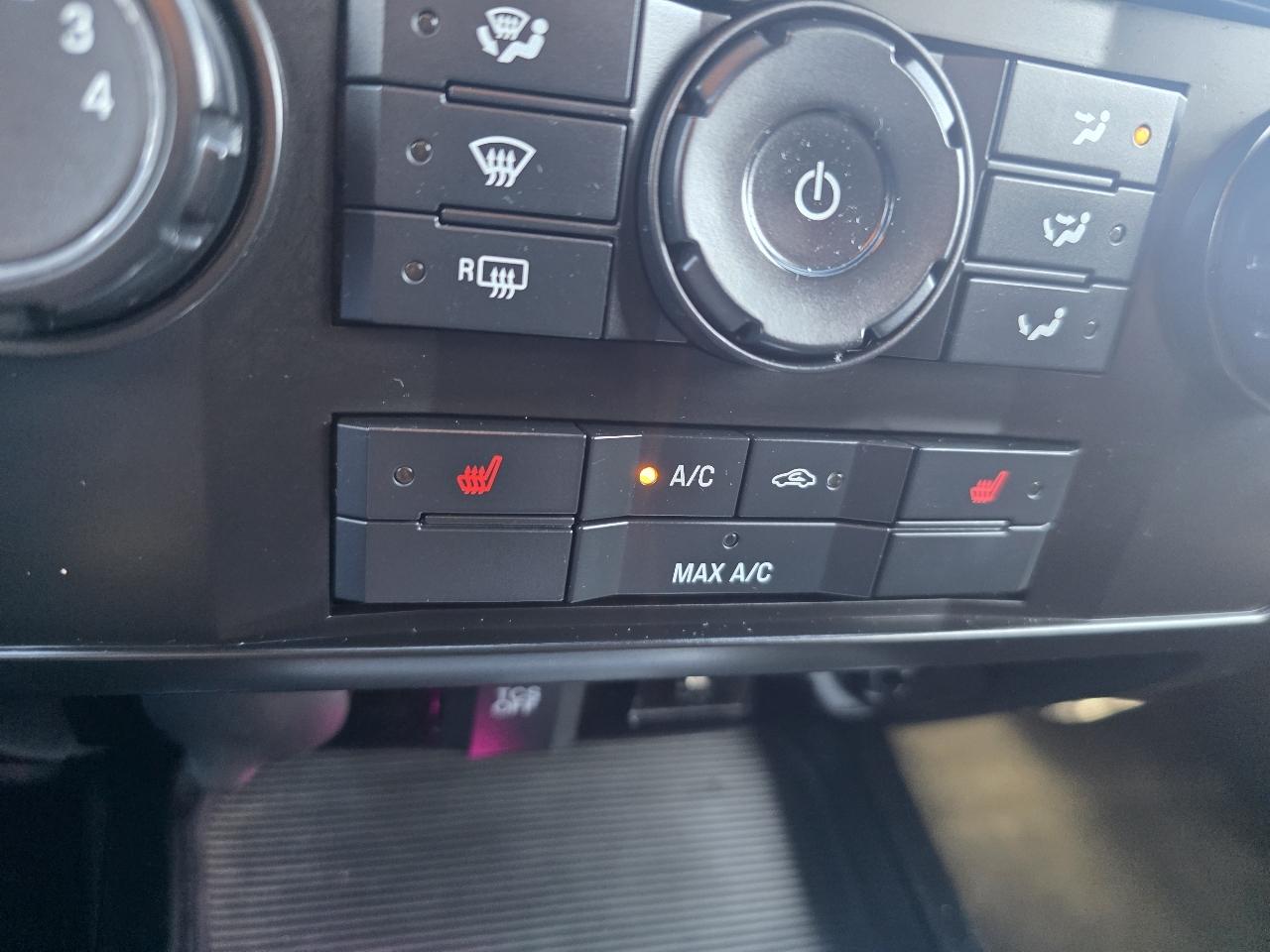 Ford Escape 4WD 4dr Limited 2011