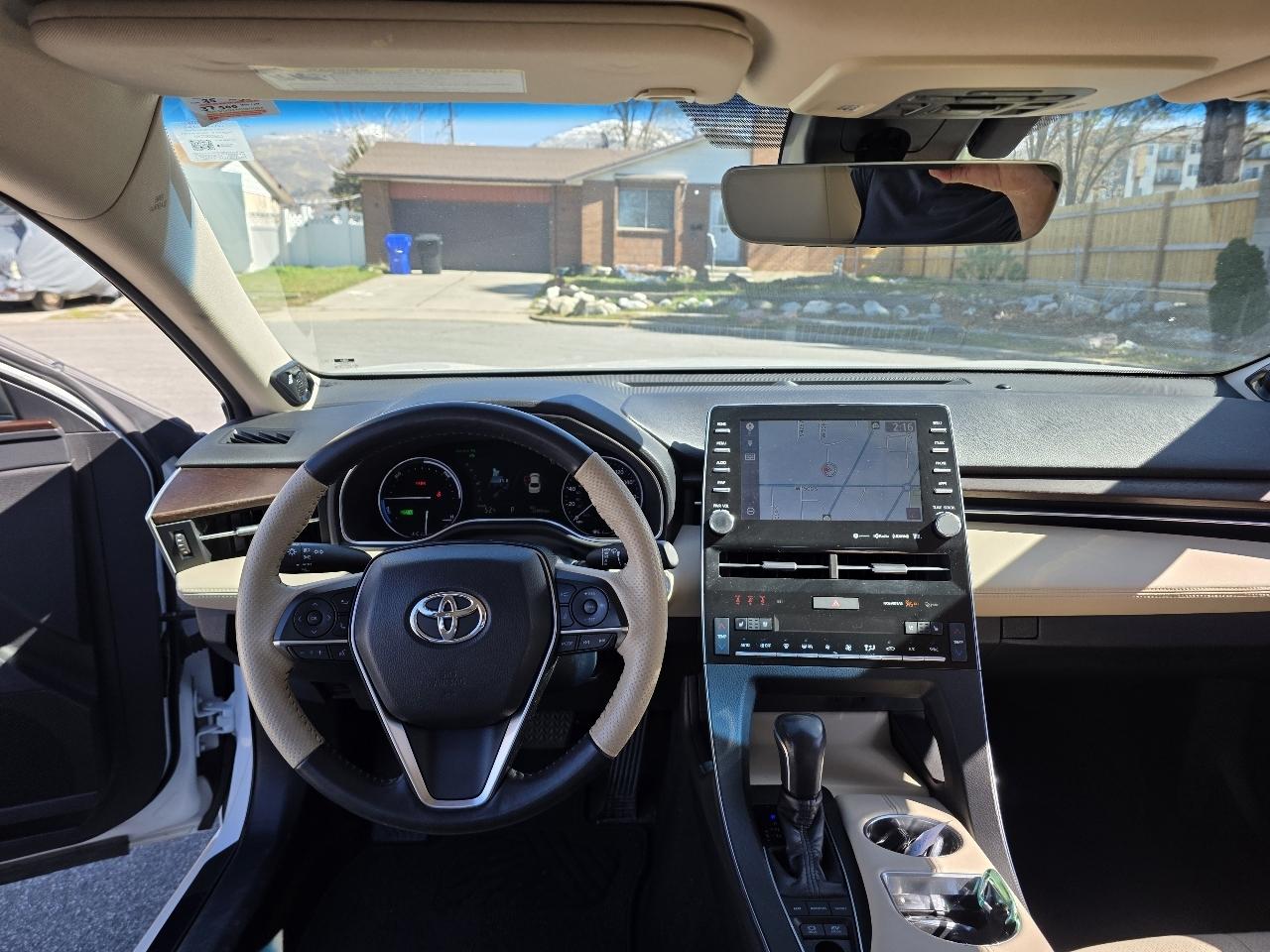 Toyota Avalon Hybrid Limited (Natl) 2020