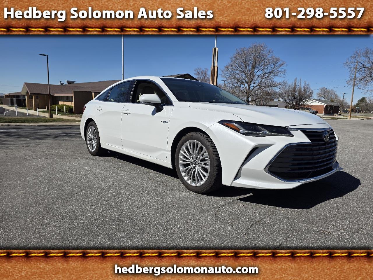 Toyota Avalon Hybrid Limited (Natl) 2020