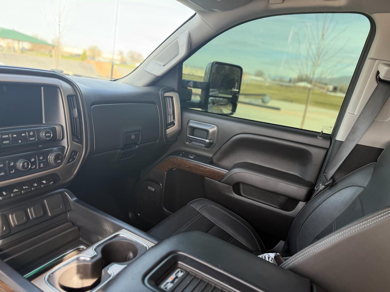 GMC Sierra 2500HD 4WD Crew Cab 153.7" Denali 2019