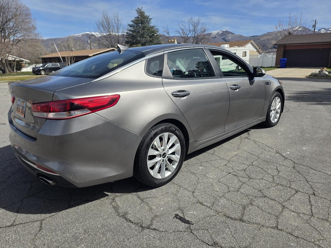 Kia Optima LX Auto 2017
