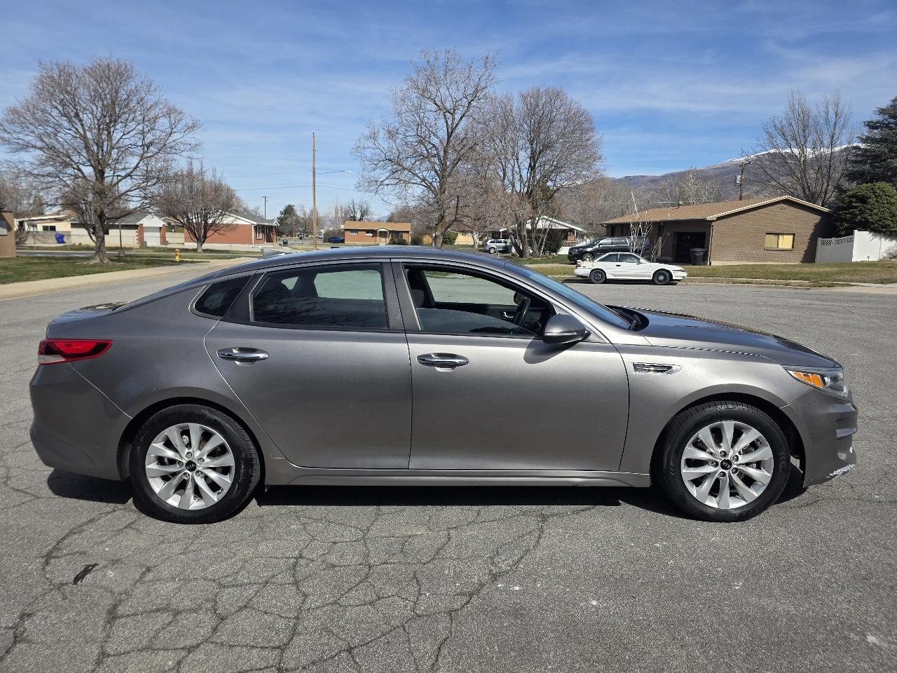 Kia Optima LX Auto 2017