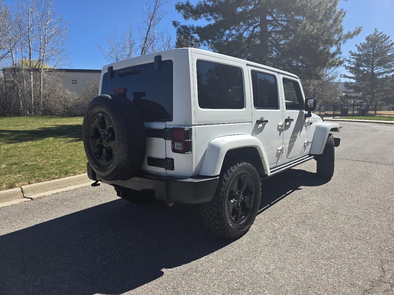 Jeep Wrangler Unlimited 4WD 4dr Altitude 2015