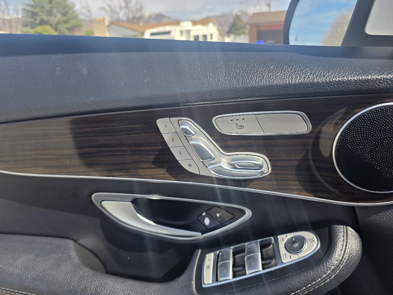 Mercedes-Benz C-Class C 300 4MATIC Sedan 2017