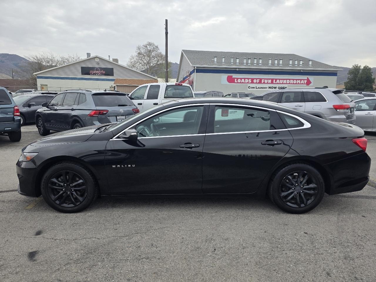 Chevrolet Malibu 4dr Sdn LT w/1LT 2017